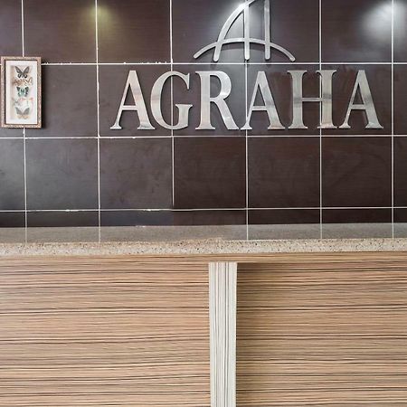 Agraha Andalas Hotel Macáçar Exterior foto