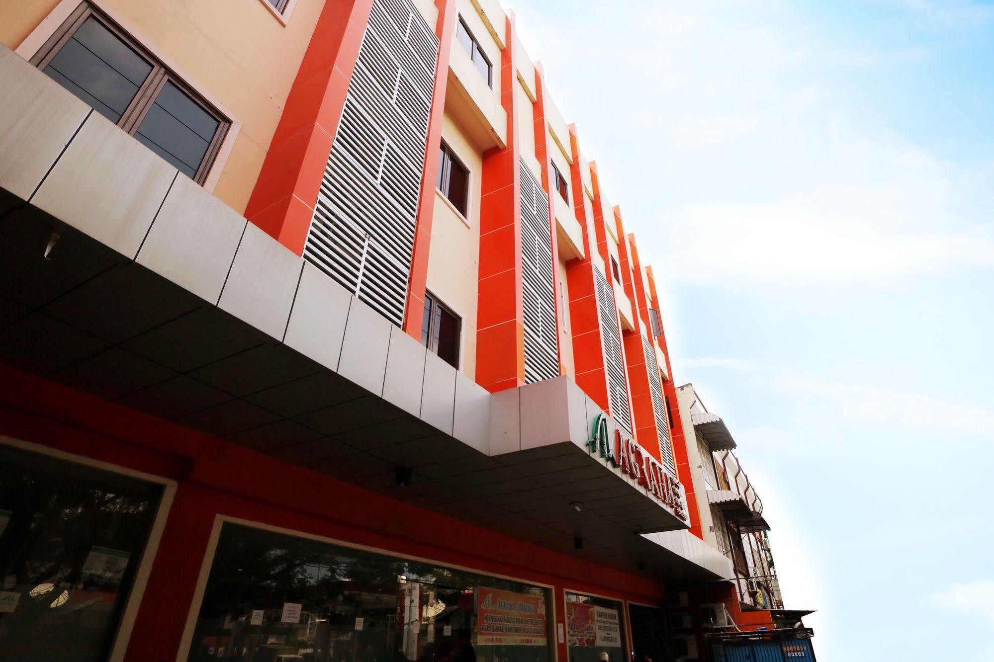 Agraha Andalas Hotel Macáçar Exterior foto