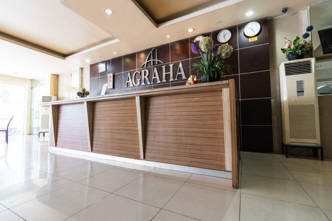 Agraha Andalas Hotel Macáçar Exterior foto