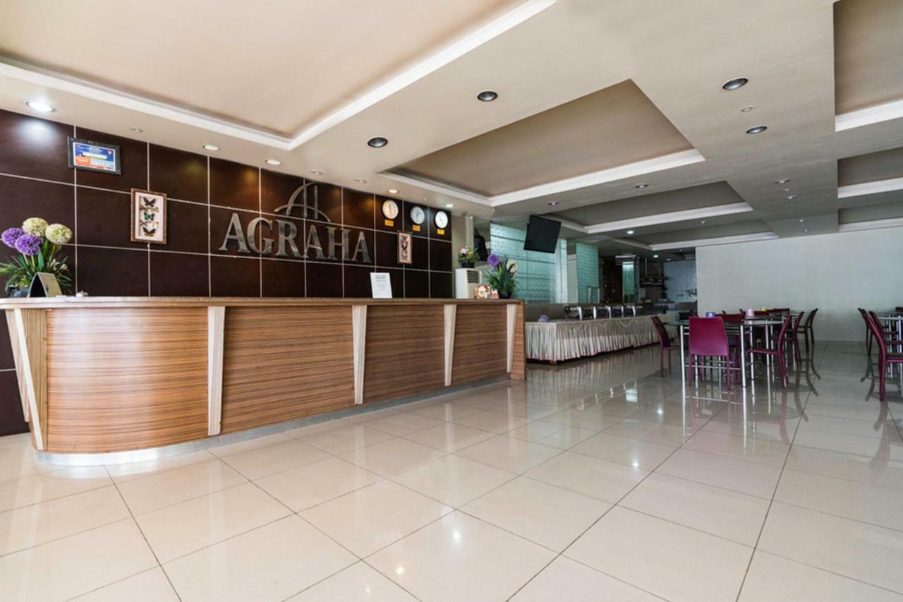 Agraha Andalas Hotel Macáçar Exterior foto
