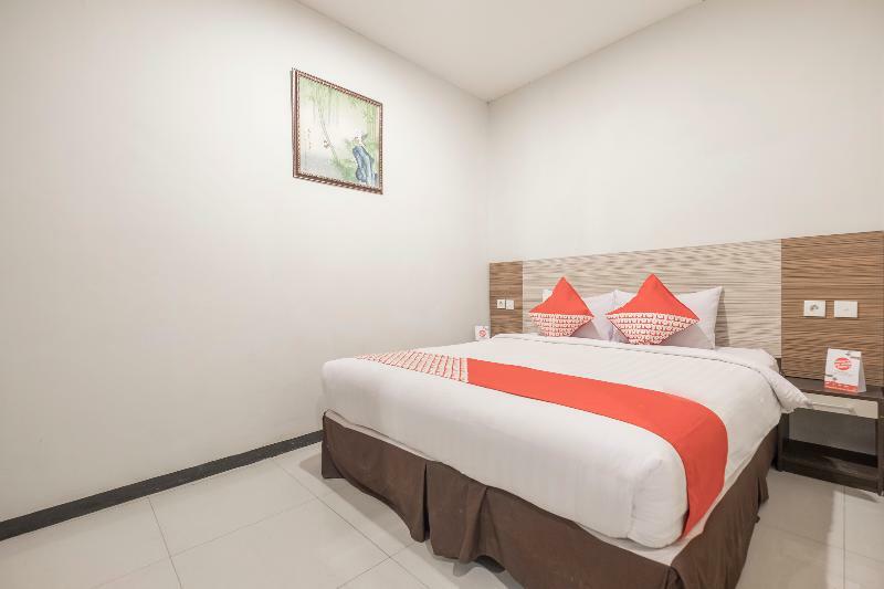 Agraha Andalas Hotel Macáçar Exterior foto